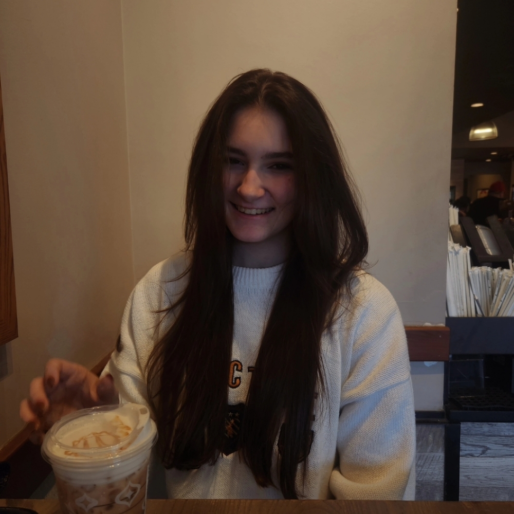Meet your Posher, Lily